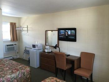 Park Place & Motel Tweed