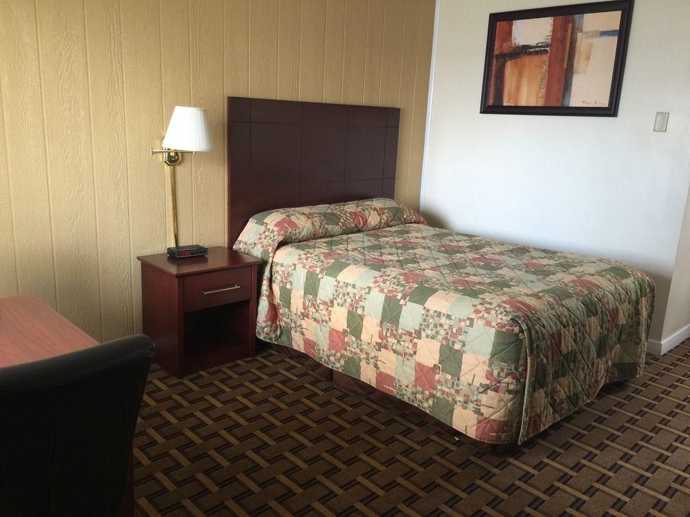 Park Place & Motel 2*
