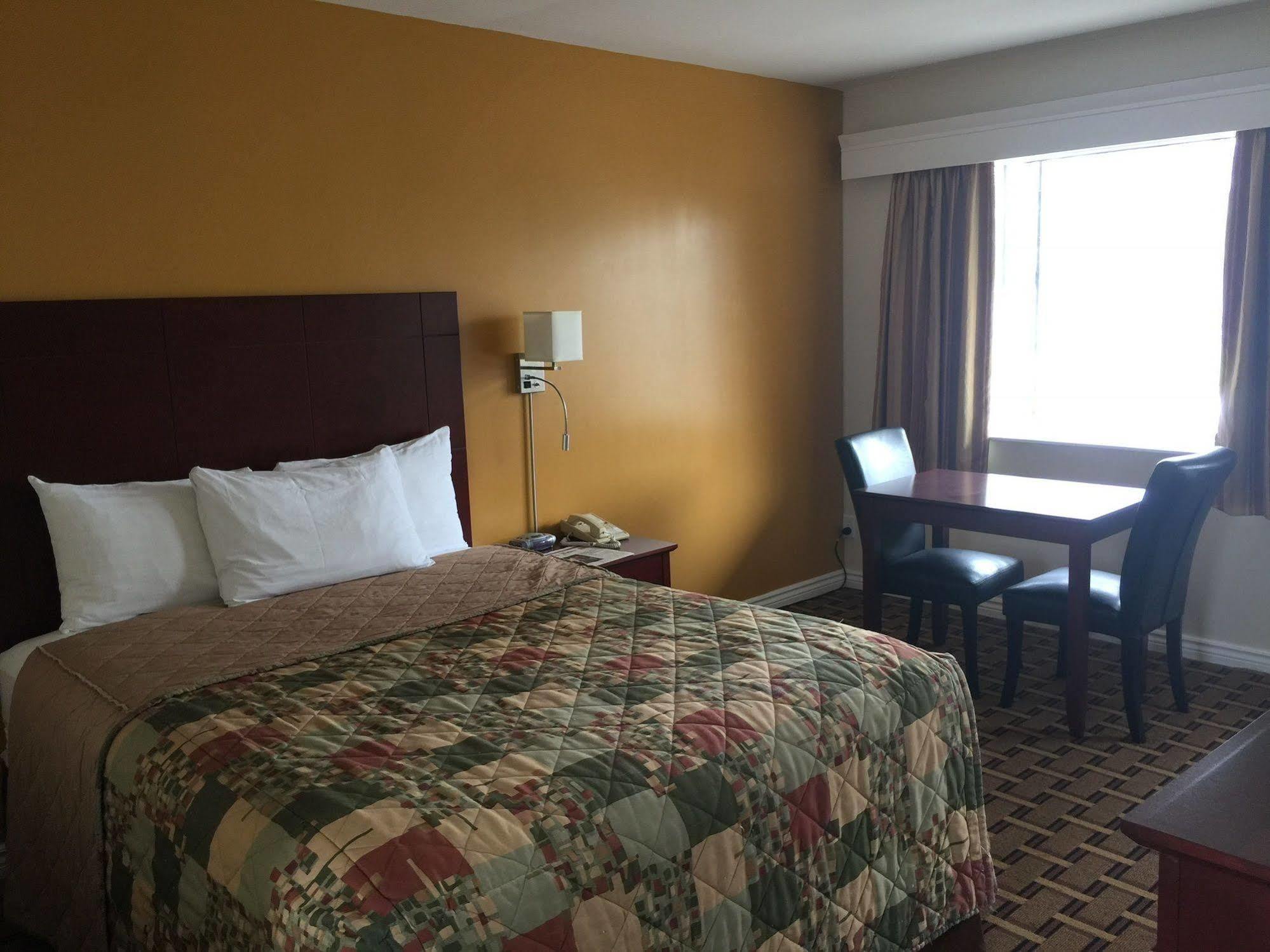 Park Place & Motel